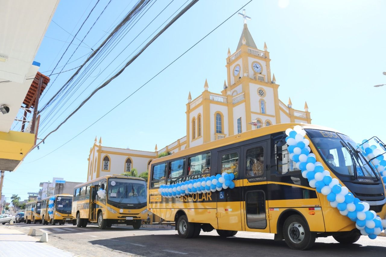 Read more about the article Caravana da educação anuncia retorno das aulas presenciais em Tabira